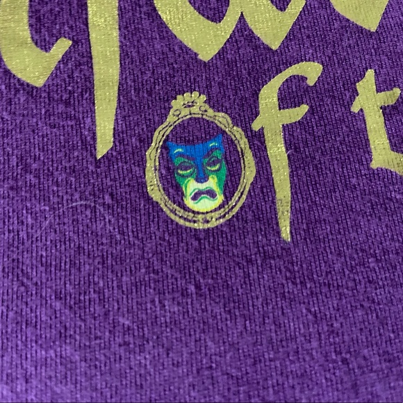 Disney Parks Unfairest of them All magic mirror sleeveless t-shirt, size large - Picture 4 of 4